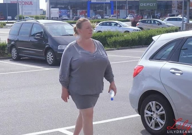 lily/videos/5XdEuK4KIBcqjEjzvNzmTQbSCutIJyBa