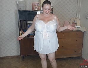 lily/videos/D_Q7z9NfQ78Kiz5oeCa-ODJiFRuayJoU