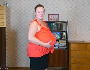 lily/videos/QlOdMGmmhkoxA6eOK-nNUtcJXIOAdU1E