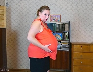 lily/videos/QlOdMGmmhkoxA6eOK-nNUtcJXIOAdU1E