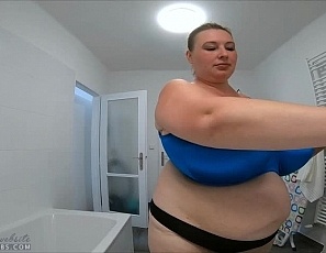 lily/videos/Tp9xiMI5cFOyn-1qfvRvD8zGIHlfwjFb