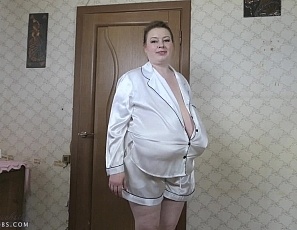 lily/videos/U7n0RPupzr5EDoVvyRfQ1myIWOXZzowW