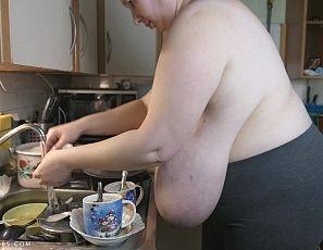 lily/videos/WP0efObWbB_kBGaw8yD1I3WOc88lEGjV