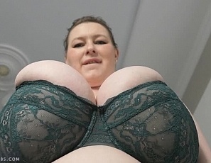 lily/videos/ZZUTQkiEAexzHCNuP7skzRKOcQAmjJRA