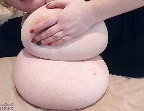 lily/videos/g7JLfqmAai8IAM935jw1D73IufPTm5AS