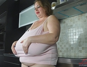 lily/videos/g7MafA9bTPOhF1JVpw144YsRQhHLPgN9