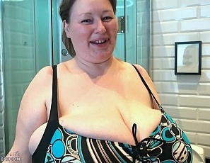 lily/videos/qnMj66GTFHmaoFF6O64Mlw8Eq_6dWIAw