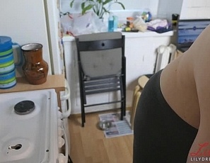 lily/videos/ycphD7Qgh7APK9WpeOmZ6eWytum9mEjE