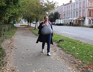 lily2/videos/1qk73U4Tv3hyCQoA0CB10Fg7K3xm-CGh